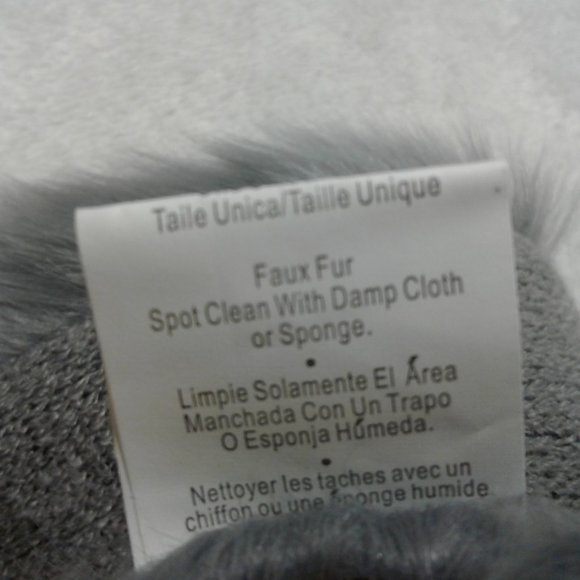 Scarves_&_Wraps